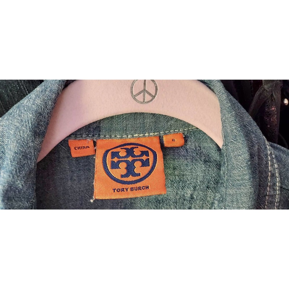 Tory Burch Shirt Dress Womens 6 Blue Chambray Gold Logo Button Military Utility - Picture 2 of 5